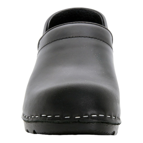 Klagn Swedish Professional Oiled Leather Clogs in Black NIB - Picture 2 of 9
